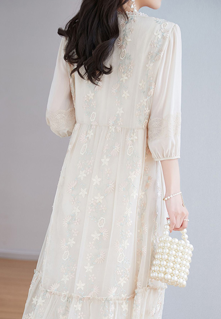 2023 New Summer Solid Color Embroidered Silk Dress CA072418