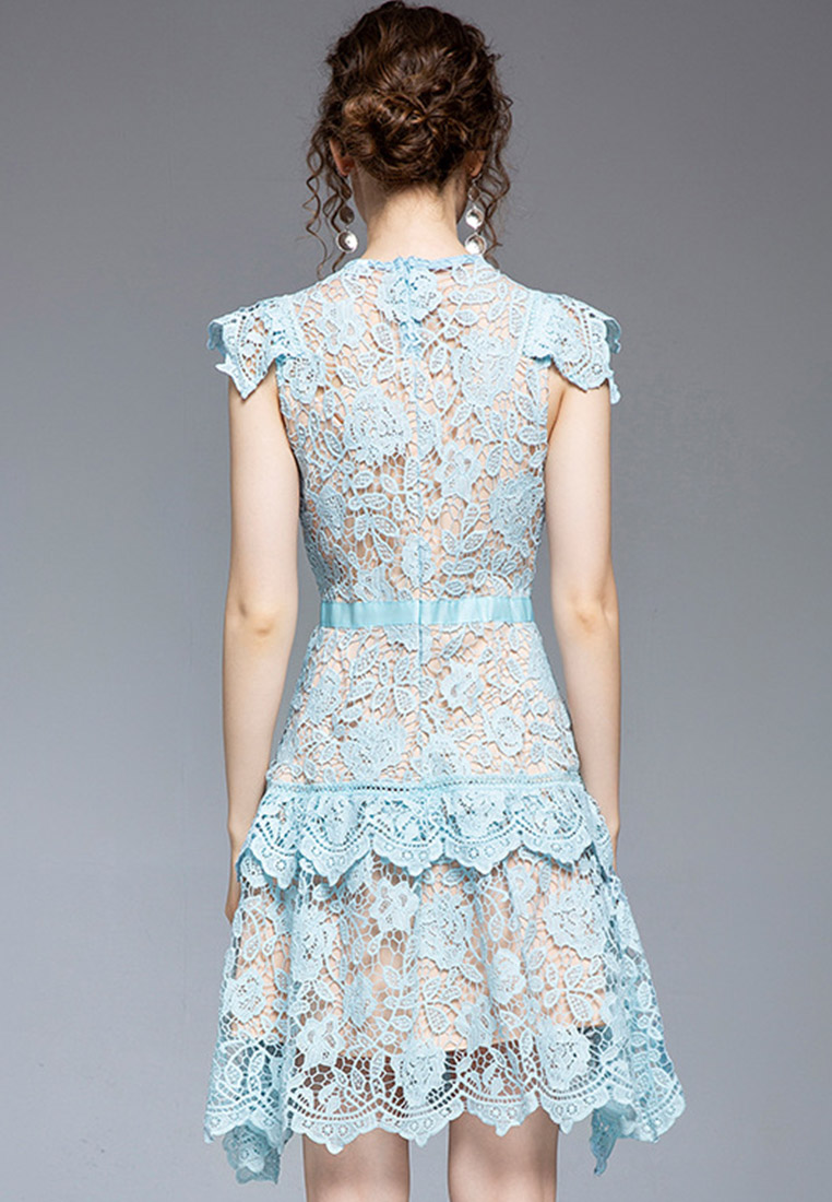 Heavy Industry Lace Flying Sleeve Slim Fit One-Piece Dress A22021601