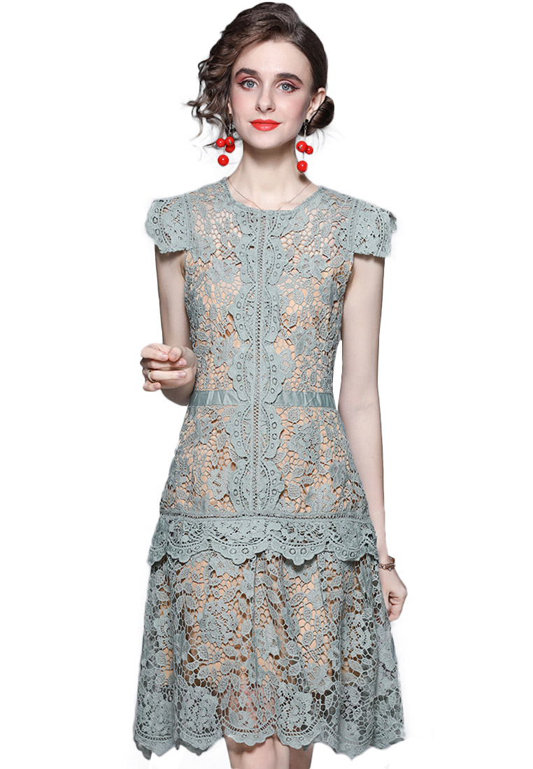 Heavy Industry Lace Flying Sleeve Slim Fit One-Piece Dress A22021601