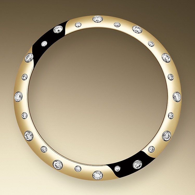 DIAMOND-SET BEZEL