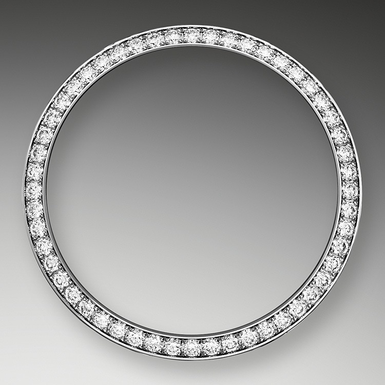 DIAMOND-SET BEZEL