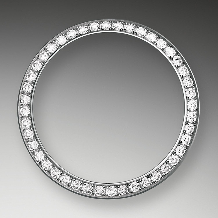 DIAMOND-SET BEZEL