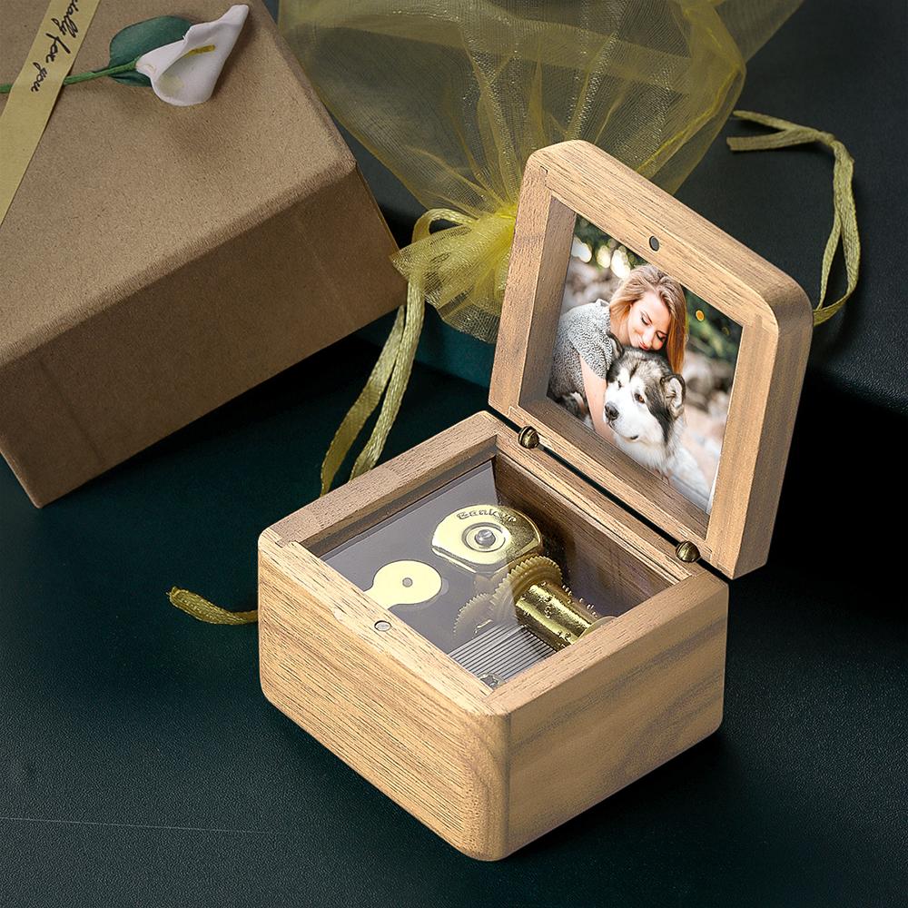 Personalized Wooden Vintage Photo Music Box Valentine's Day Gift,Baby Gift-babyanimal