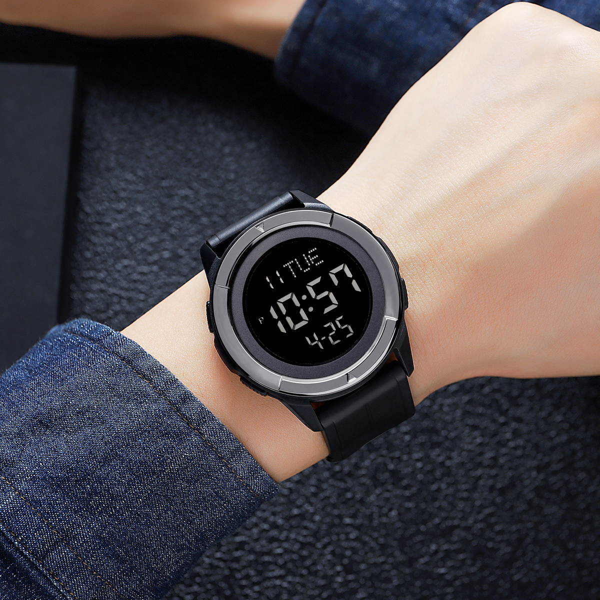 SKMEI 2047 Sports Watch