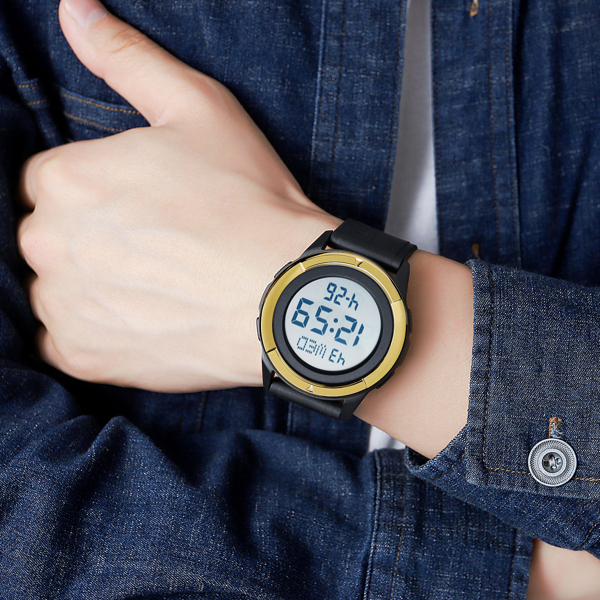 SKMEI 2047 Sports Watch