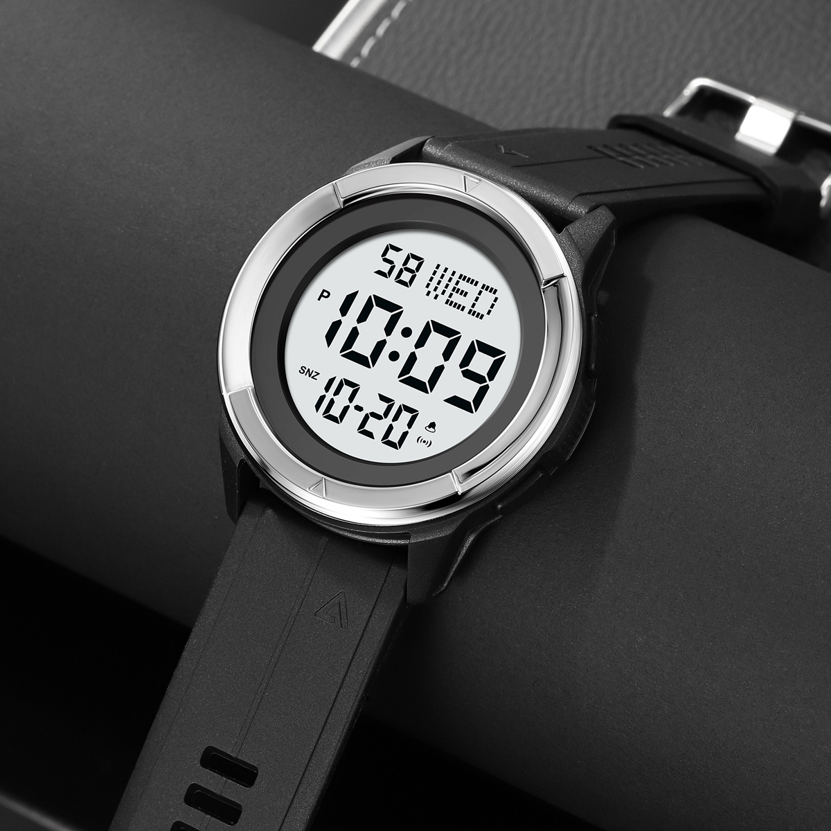 SKMEI 2047 Sports Watch