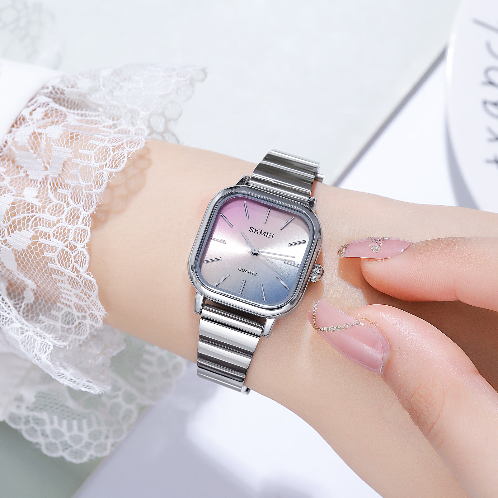 SKMEI 2190 Woman Wristwatch