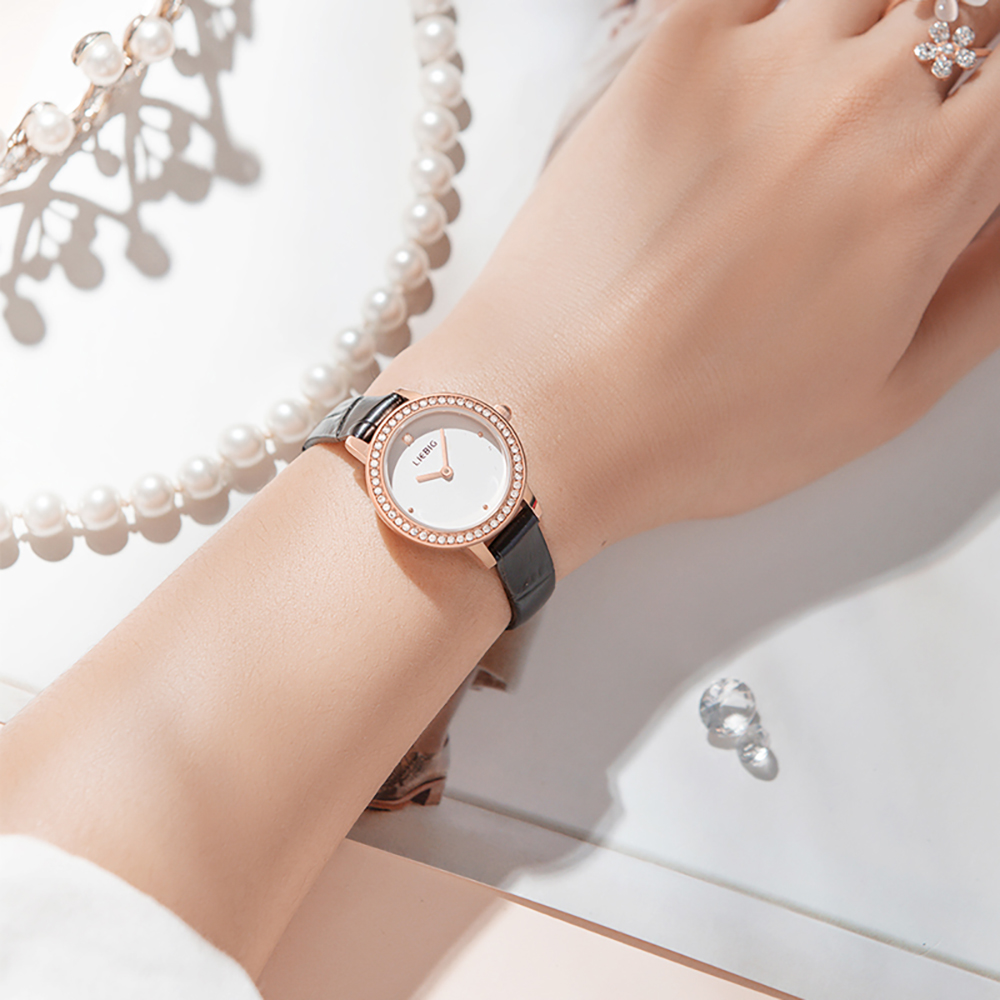 L2189 (Woman Watch)