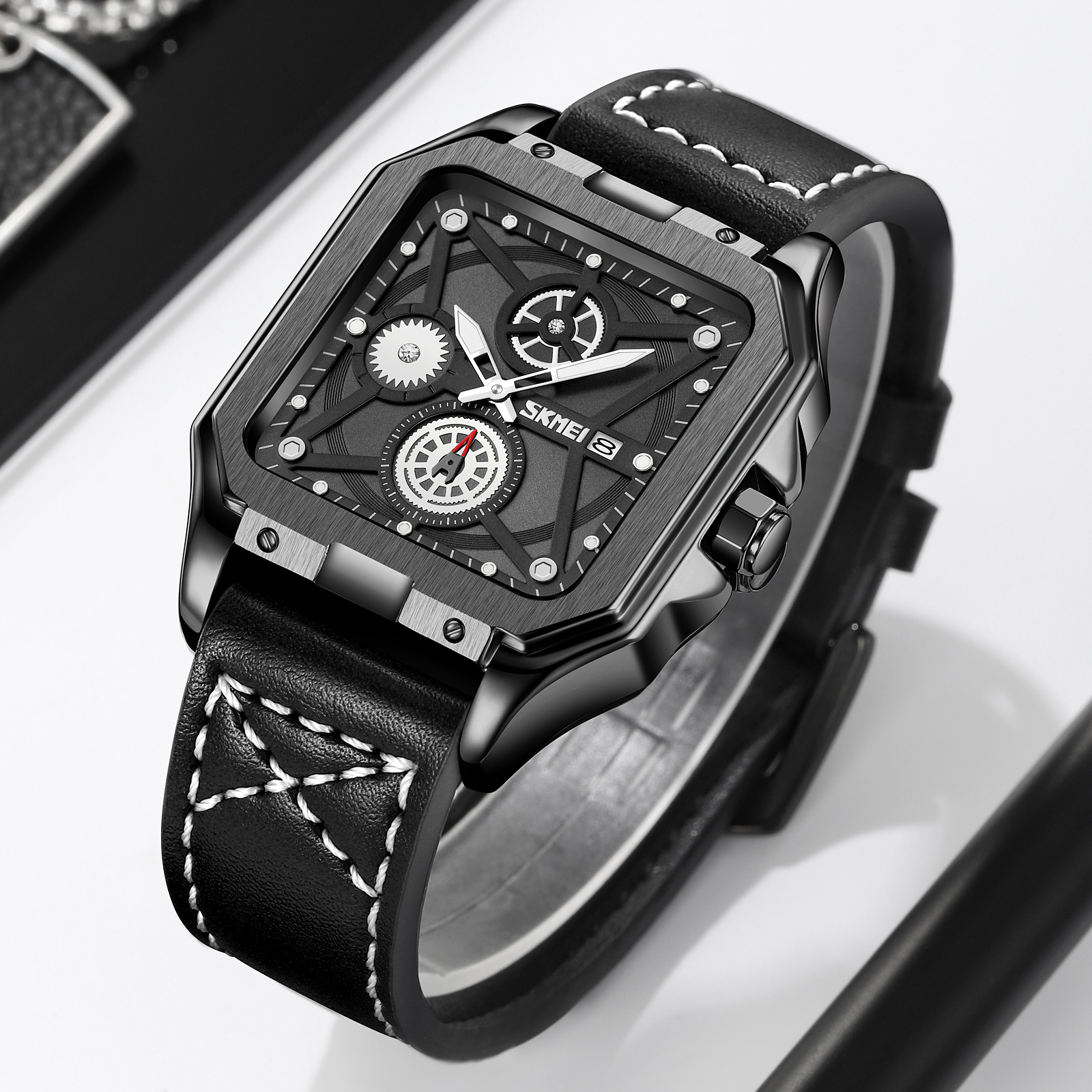 SKMEI 9330 Quartz Watch