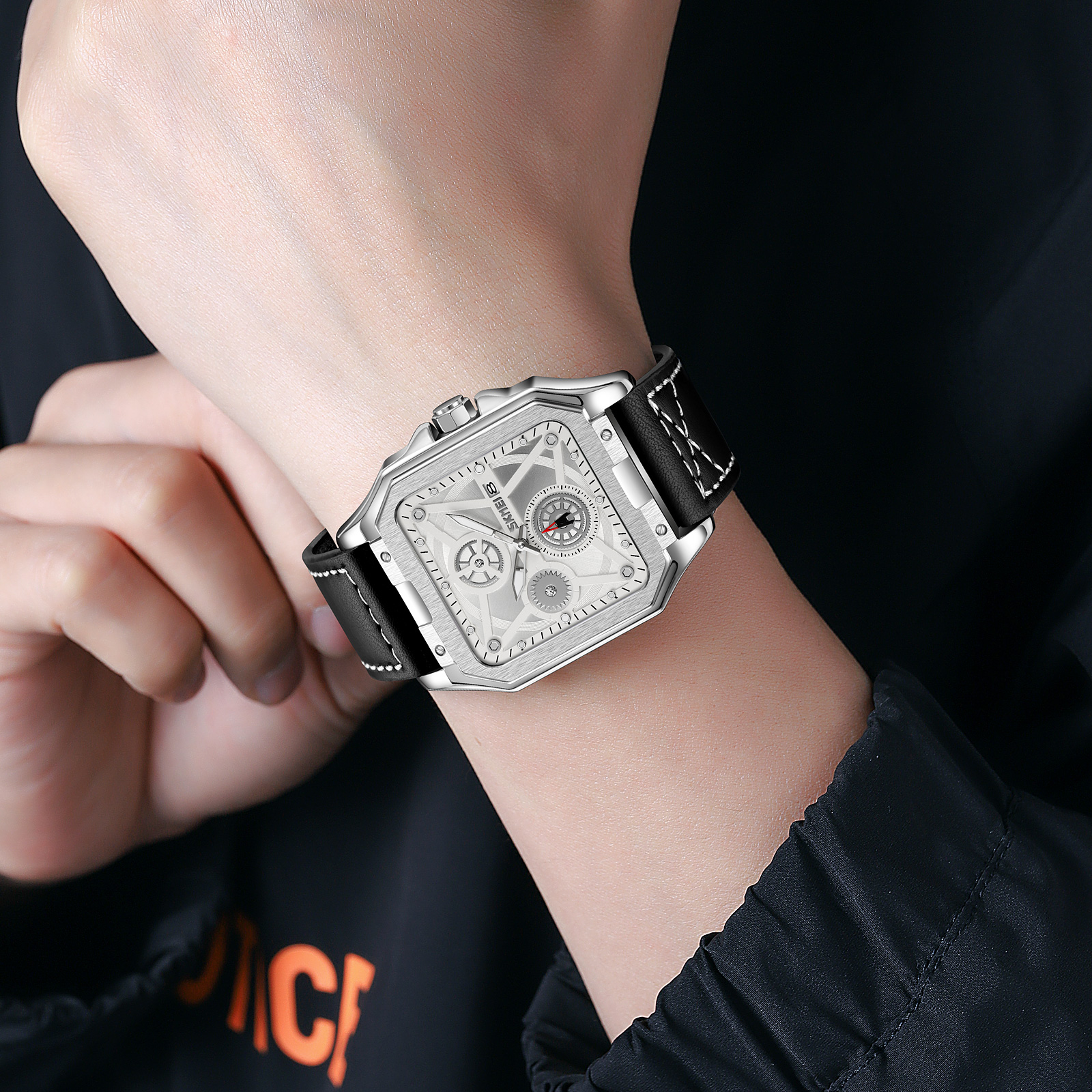 SKMEI 9330 Quartz Watch