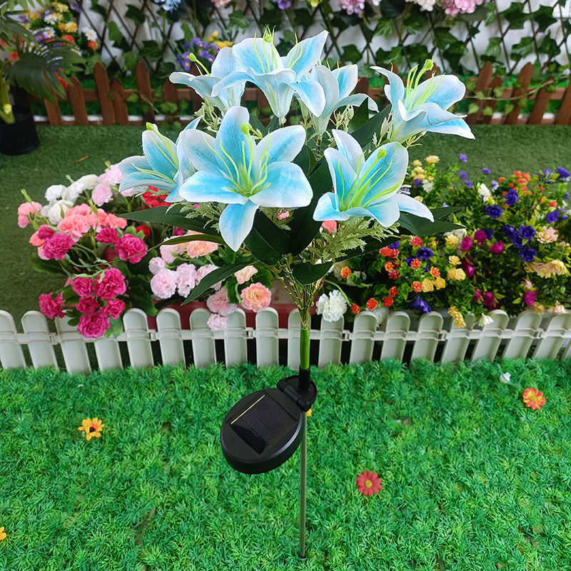 Solar Lily Light