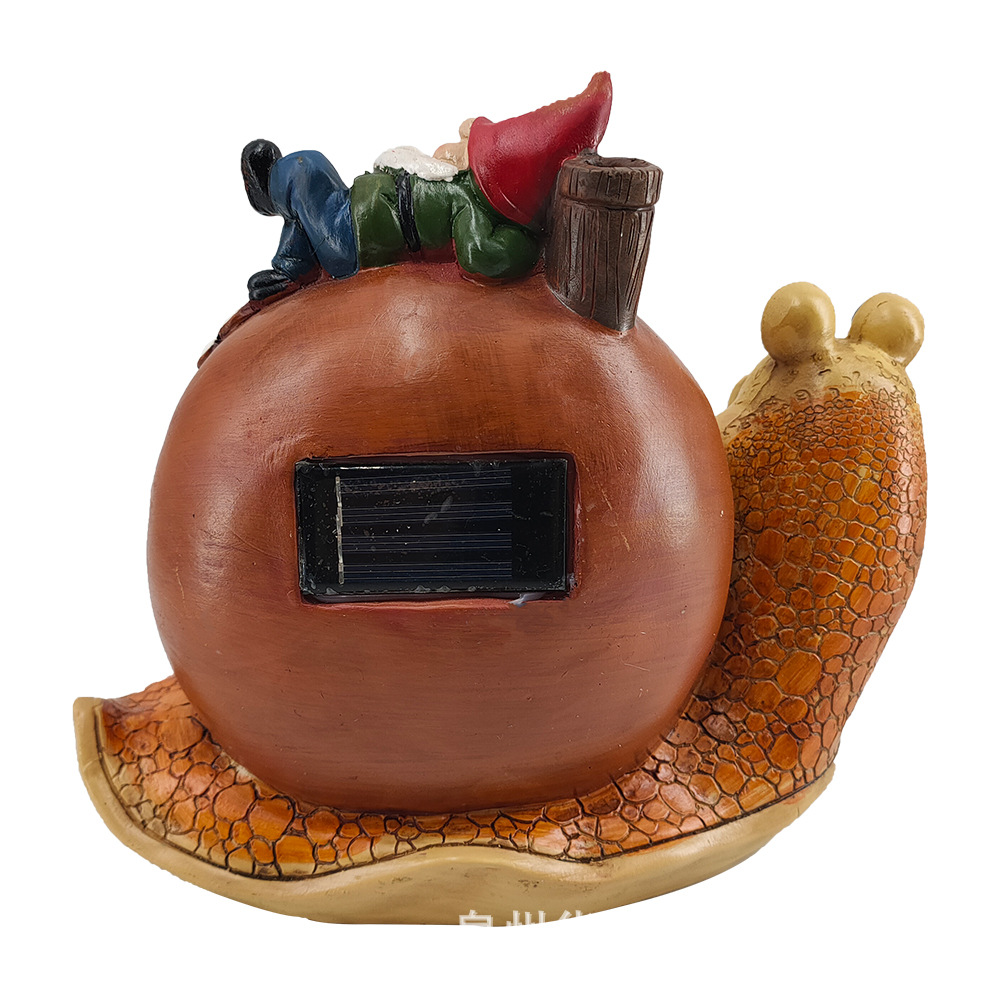 Solar Snail Statue Light