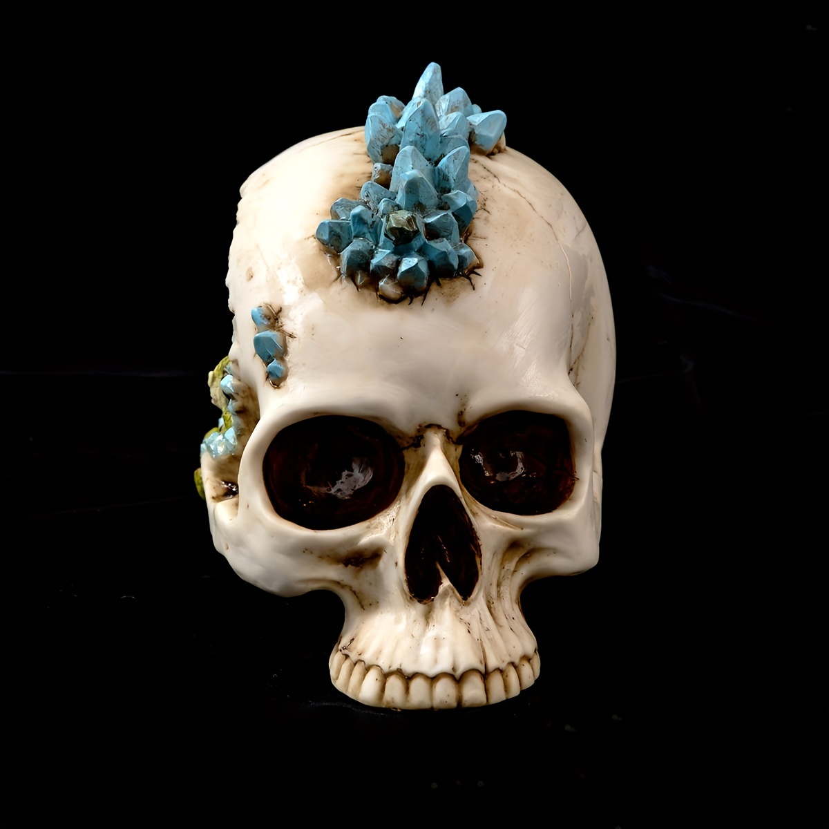 Realistic Skull Statue, Creative Horror Skull Decor, Cute Baby Dragon In Skull Figurine