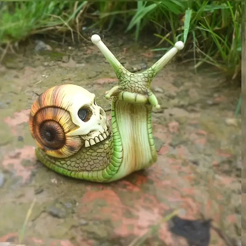 1pc resin snail skull statue snail garden animal sculpture halloween skull and snail indoor outdoor patio lawn courtyard decoration details 3