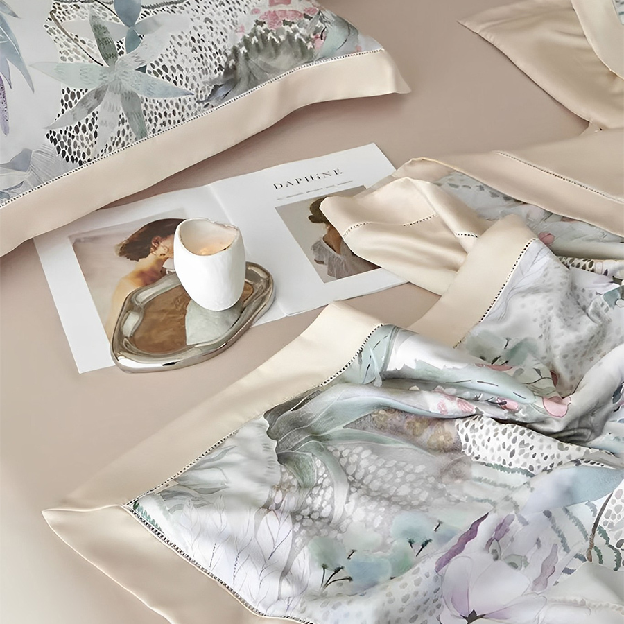 HomeArtique Beddings Sets Tencel Silk Quilt 