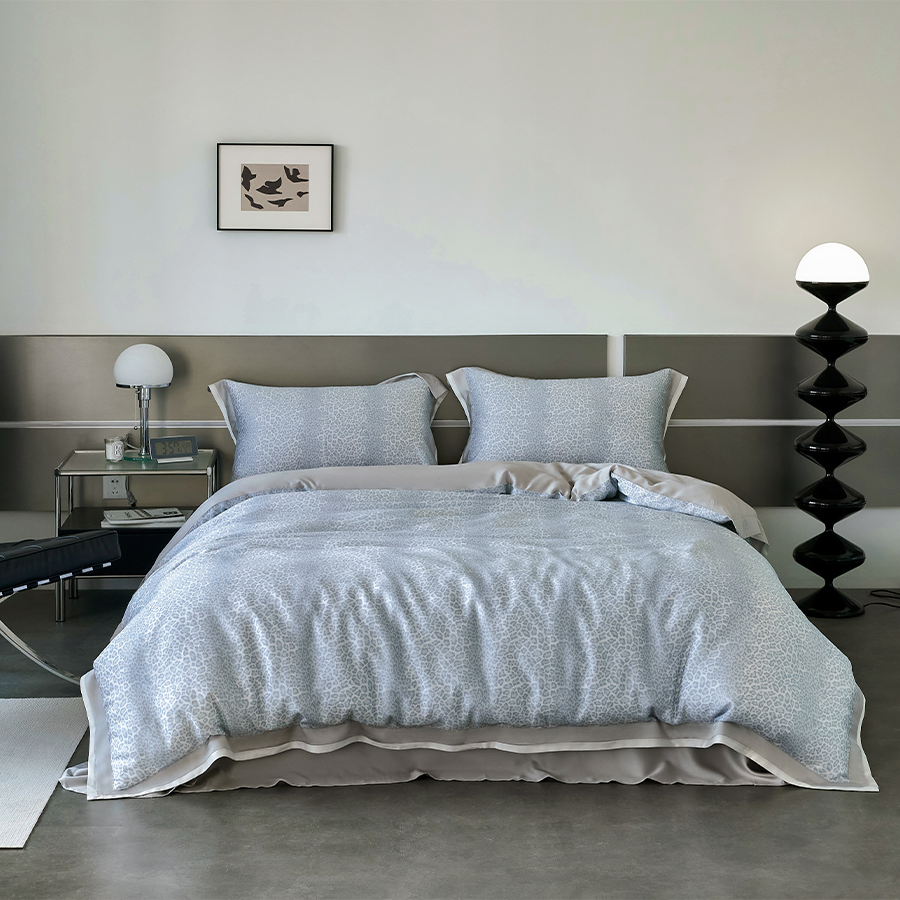 60 Tencel Cyan Leopard Print Bedding Sets