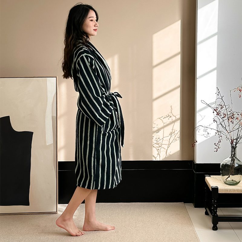 HomeArtique Home Wear Green Couple Long-staple Cotton Bathrobe