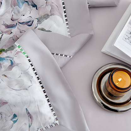 HomeArtique Summer Quilt Like a Dream Silk Quilt