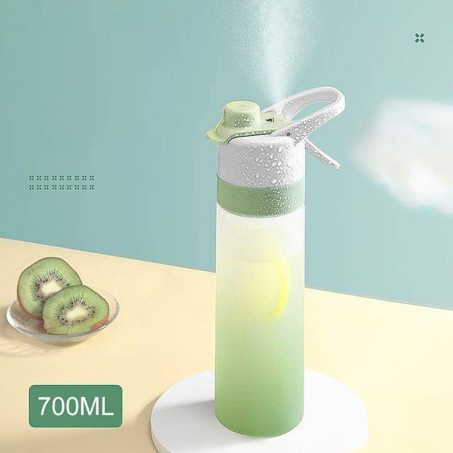 SplashBottle - drinking bottle with spray function