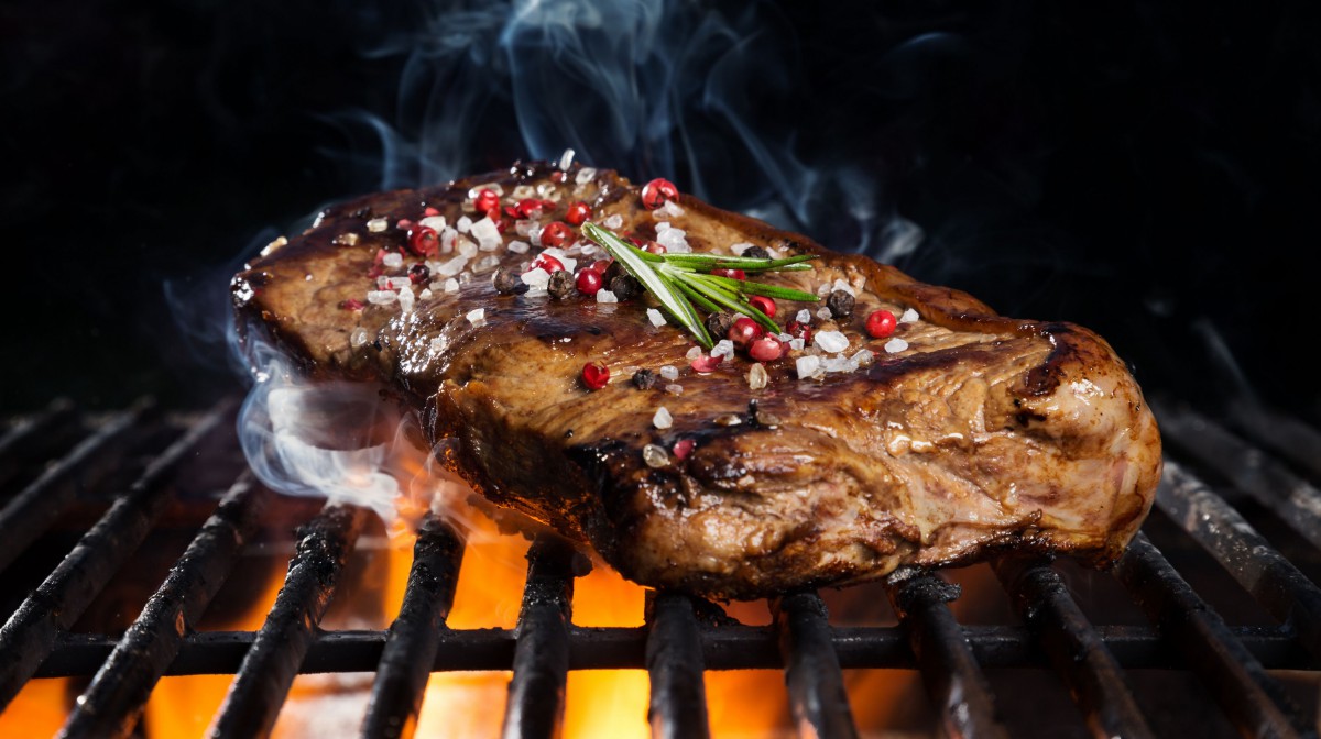 大块美食烤肉图片-高清美食图片-糖果壁纸