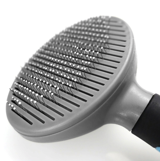 50% OFF TODAY ONLY - Self-Cleaning Pet Hair Remove Brush