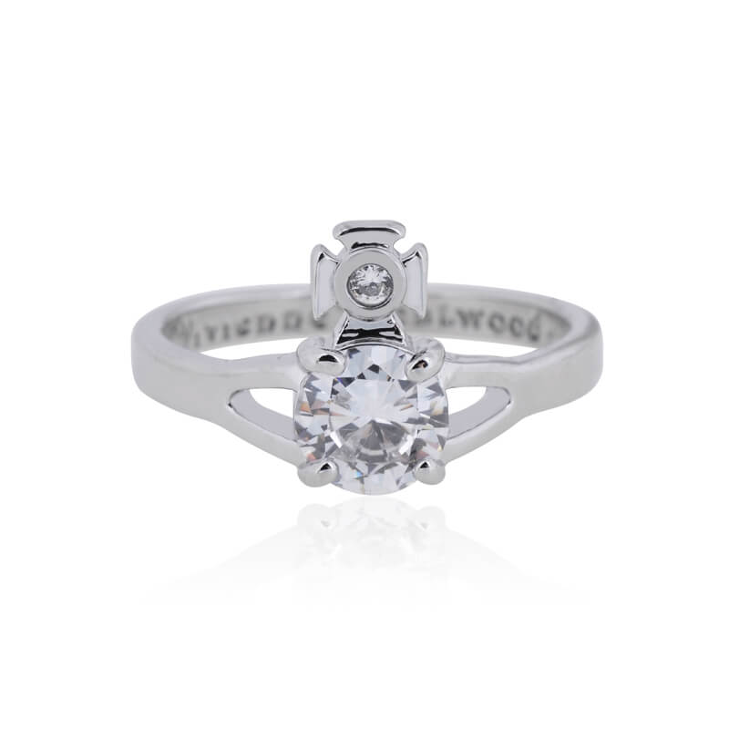 REINA Four Claw Zirconia Ring