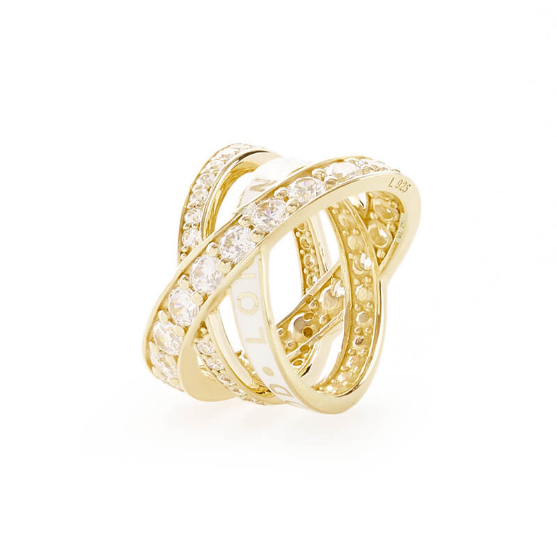 Crossed Rings