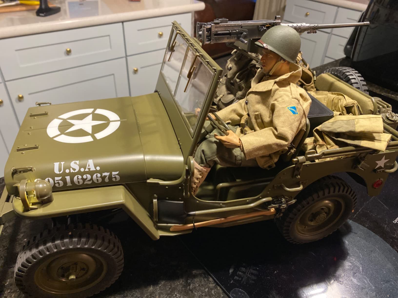 ROCHOBBY 1941 MB Scaler RS 1/6th Scale-HOBBY ZONE