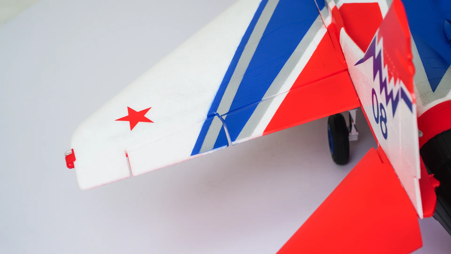 Arrows Mikoyan MiG-29 Twin 64mm EDF PNP-HOBBY ZONE