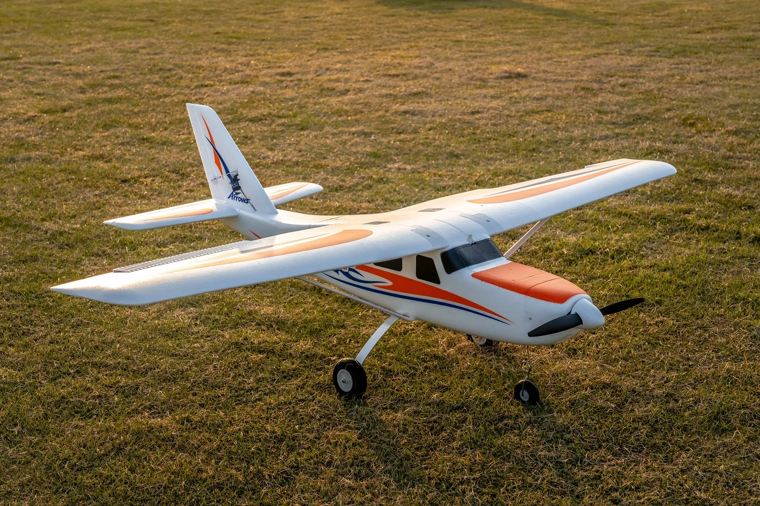 Arrow rc plane online