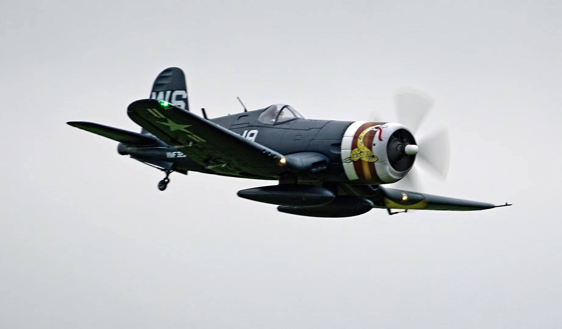 Arrows F4U-4 Corsair 1100mm PNP-HOBBY ZONE