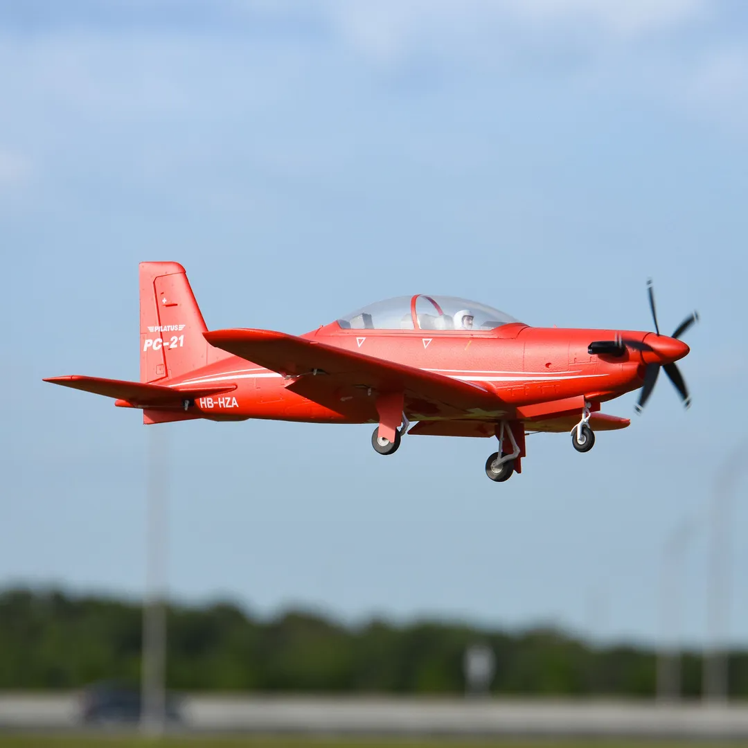 FMS PC-21 Pilatus 1100mm PNP w/Reflex V2-HOBBY ZONE