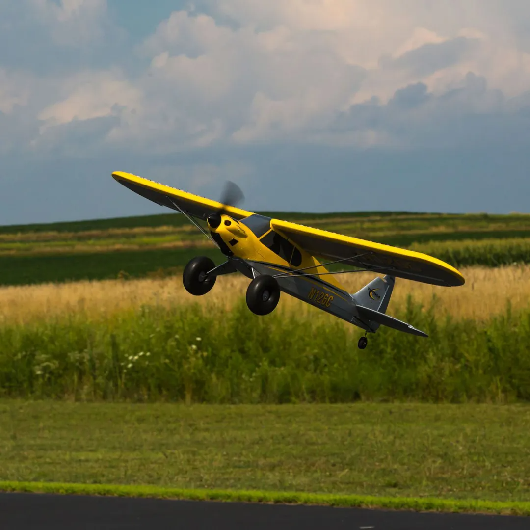 Carbon cub rc clearance airplane