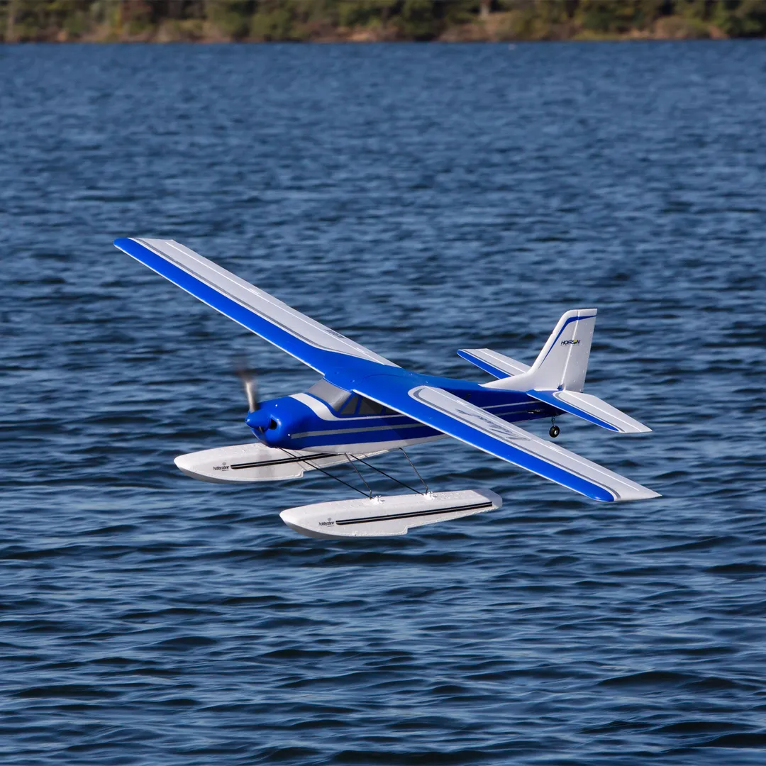 E-flite Valiant 1.3M BNF Basic with SAFE & AS3X-HOBBY ZONE