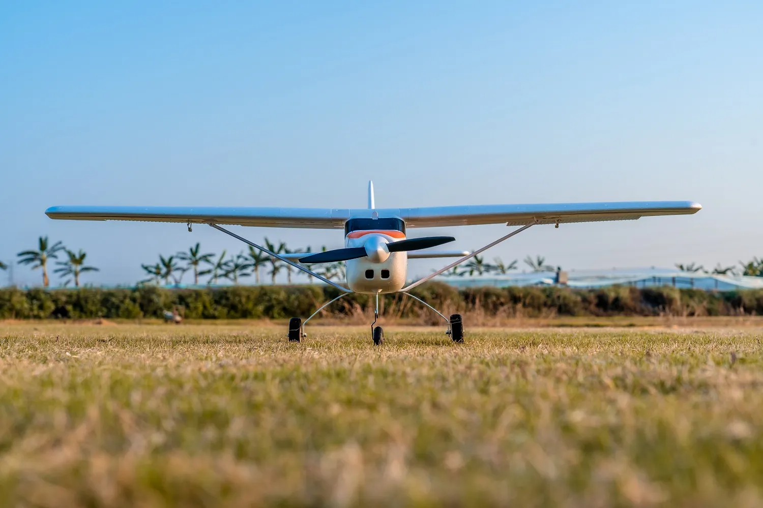 Arrows Trekker 1200mm RTF -HOBBY ZONE