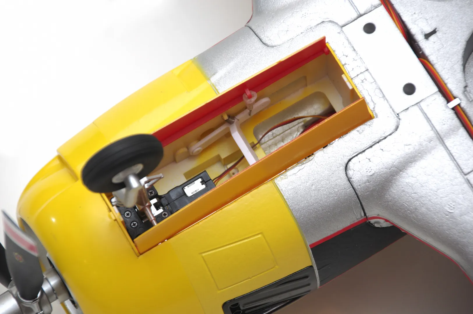 Arrows T-28 Trojan 1100mm PNP-HOBBY ZONE