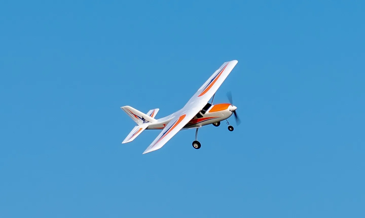 Arrows Trekker 1200mm RTF -HOBBY ZONE