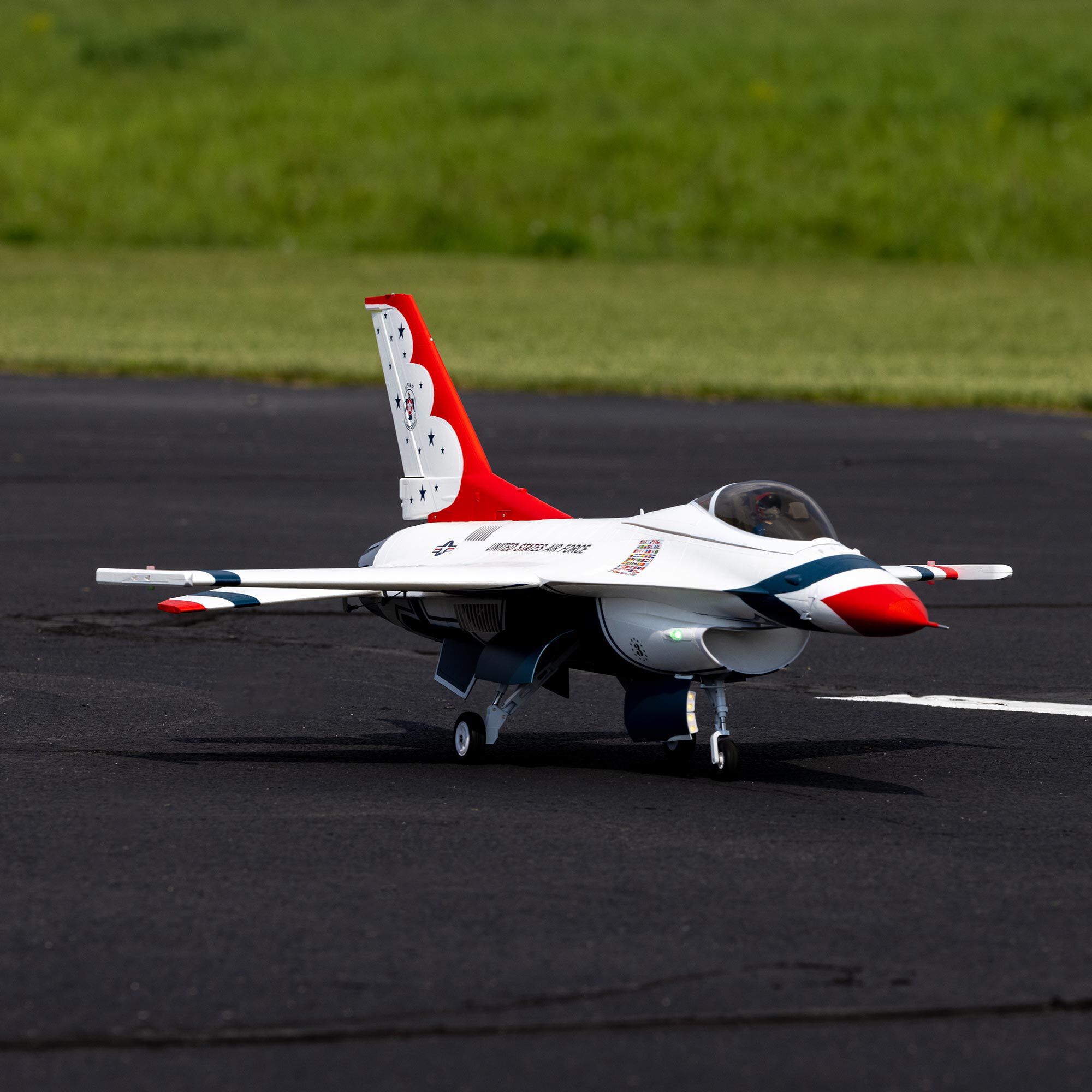 E-flite F-16 Falcon Thunderbird 80mm ARF Plus-HOBBY ZONE