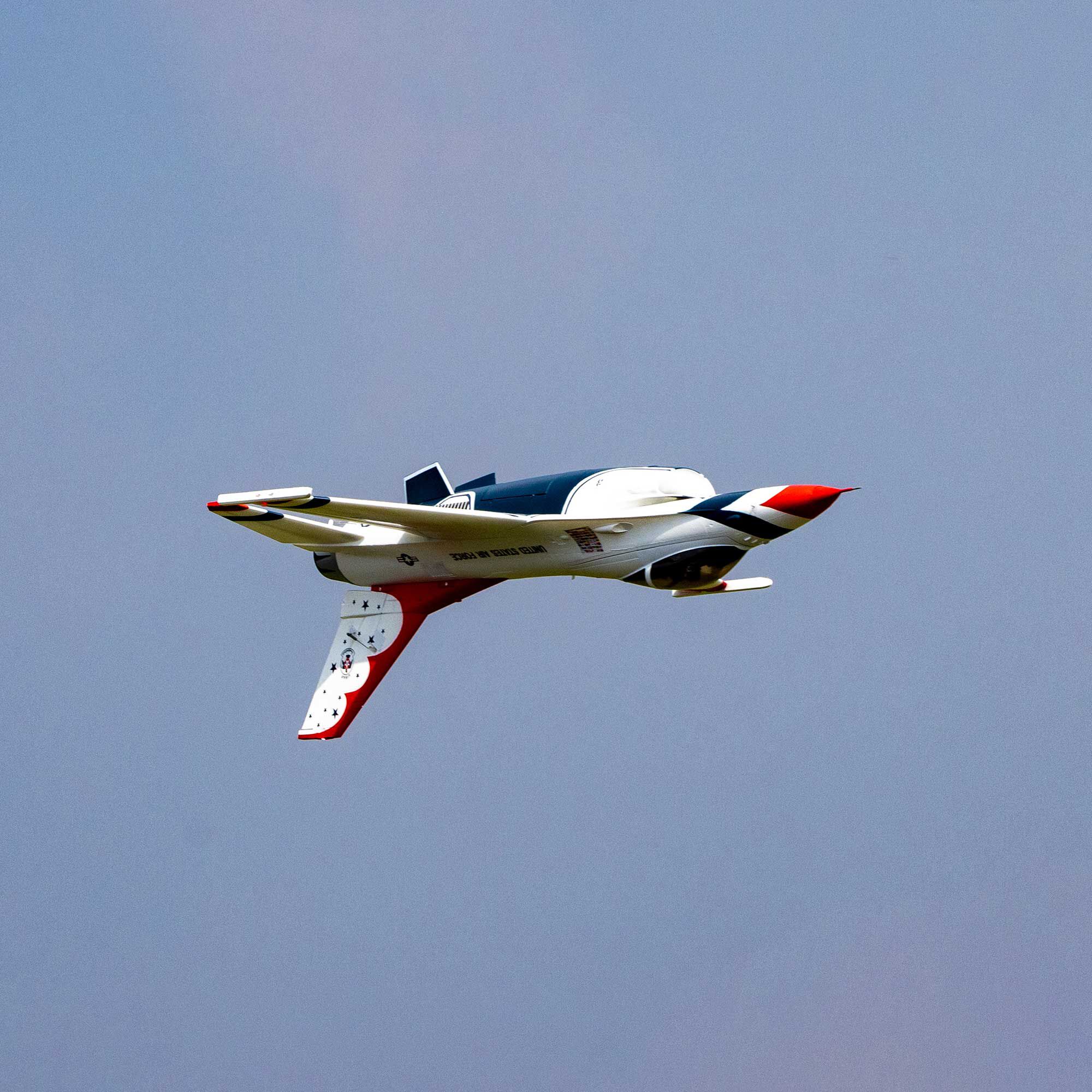 E-flite F-16 Falcon Thunderbird 80mm ARF Plus-HOBBY ZONE