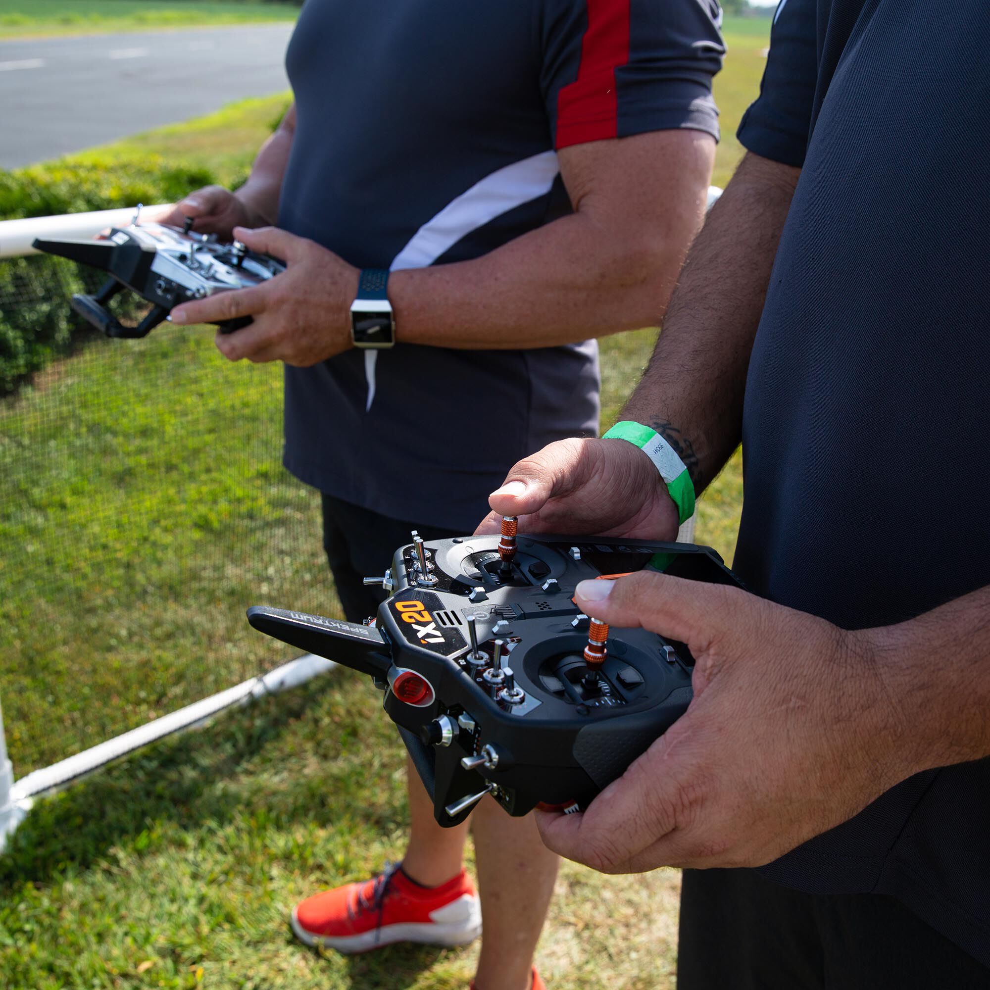 iX20 20 Channel Transmitter Only-HOBBY ZONE