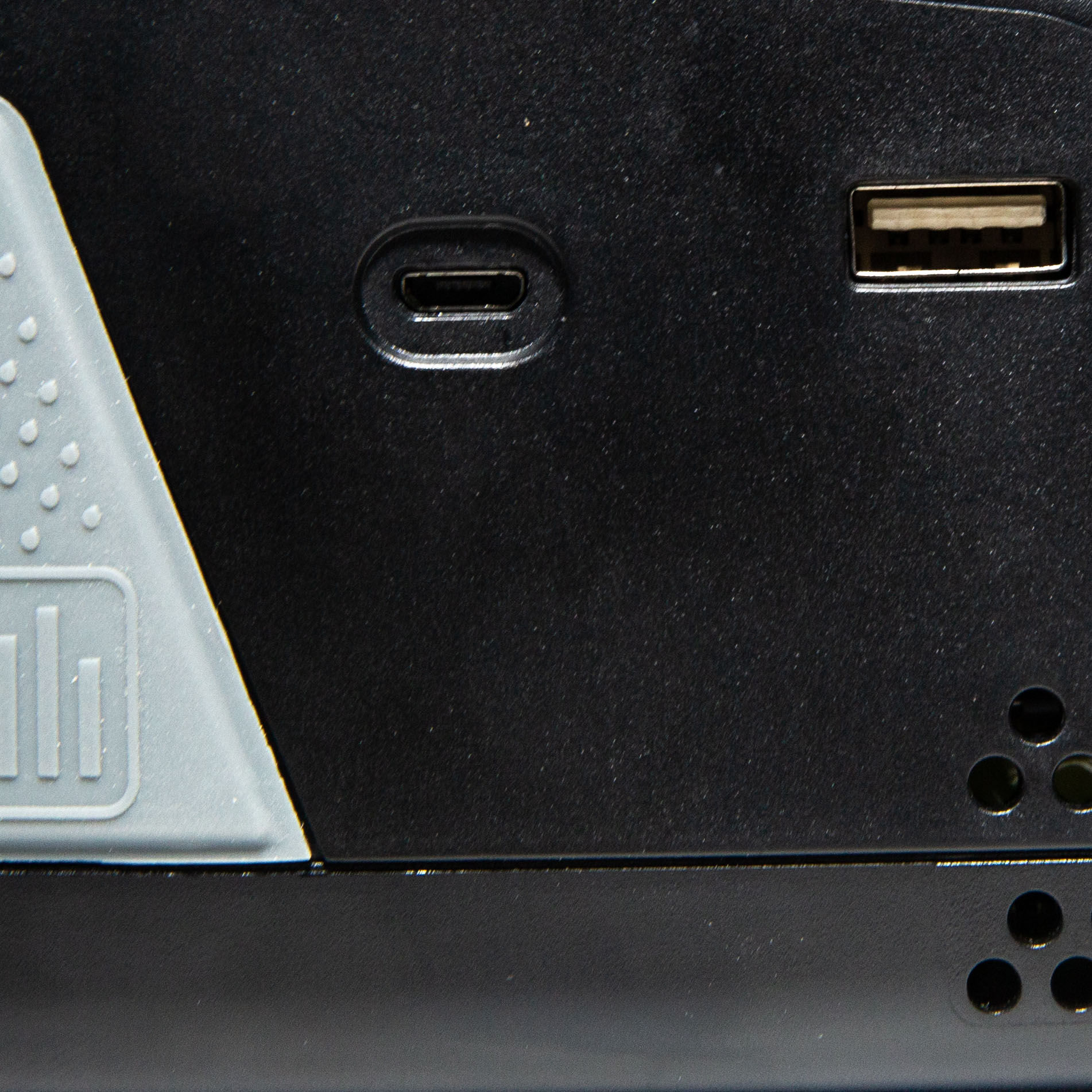 Smart S2200 G2 AC Charger, 2x200W-HOBBY ZONE