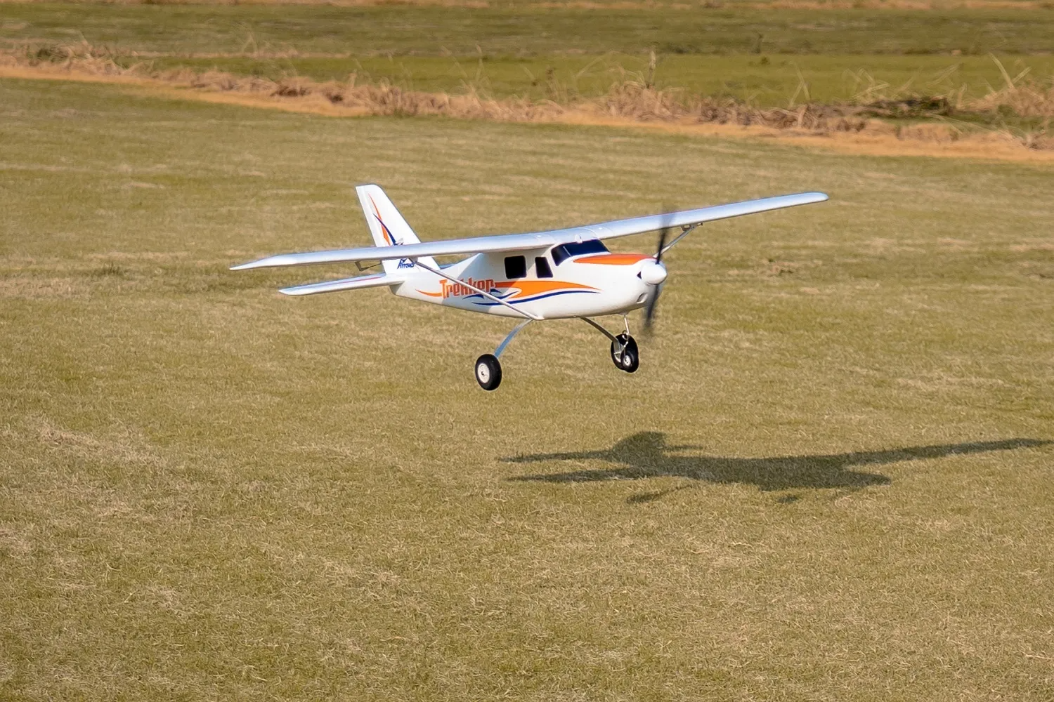 Low Grass Pass