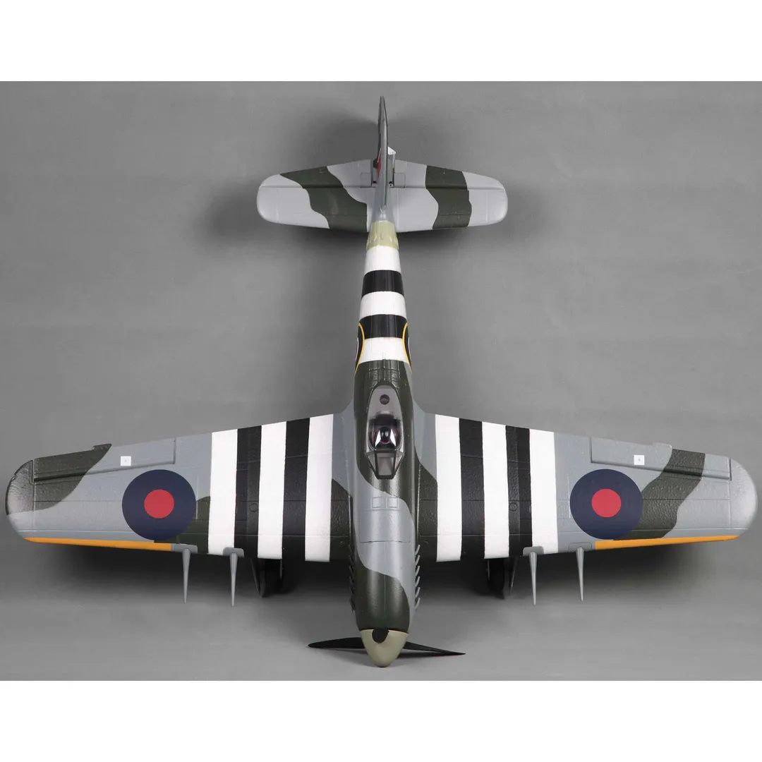 CD 221 Spitfire