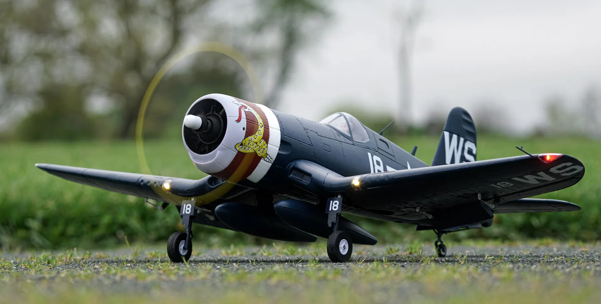 Arrows F4U-4 Corsair 1100mm PNP-HOBBY ZONE