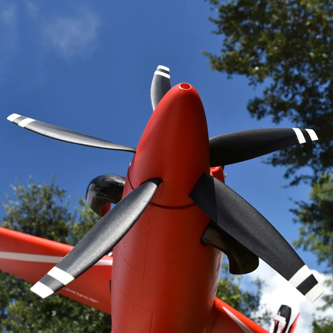 FMS PC-21 Pilatus 1100mm PNP w/Reflex V2-HOBBY ZONE