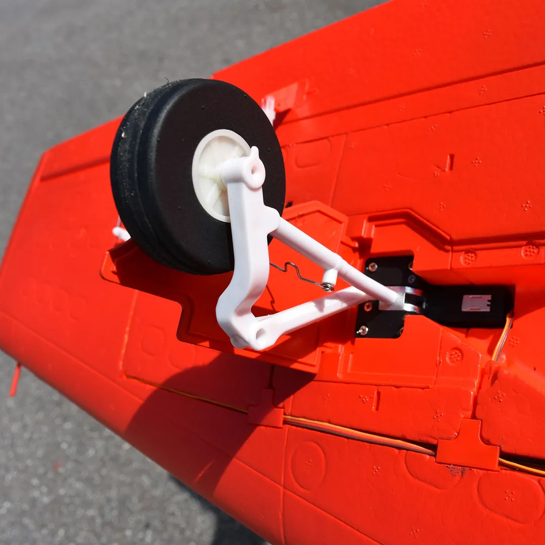 FMS PC-21 Pilatus 1100mm PNP w/Reflex V2-HOBBY ZONE