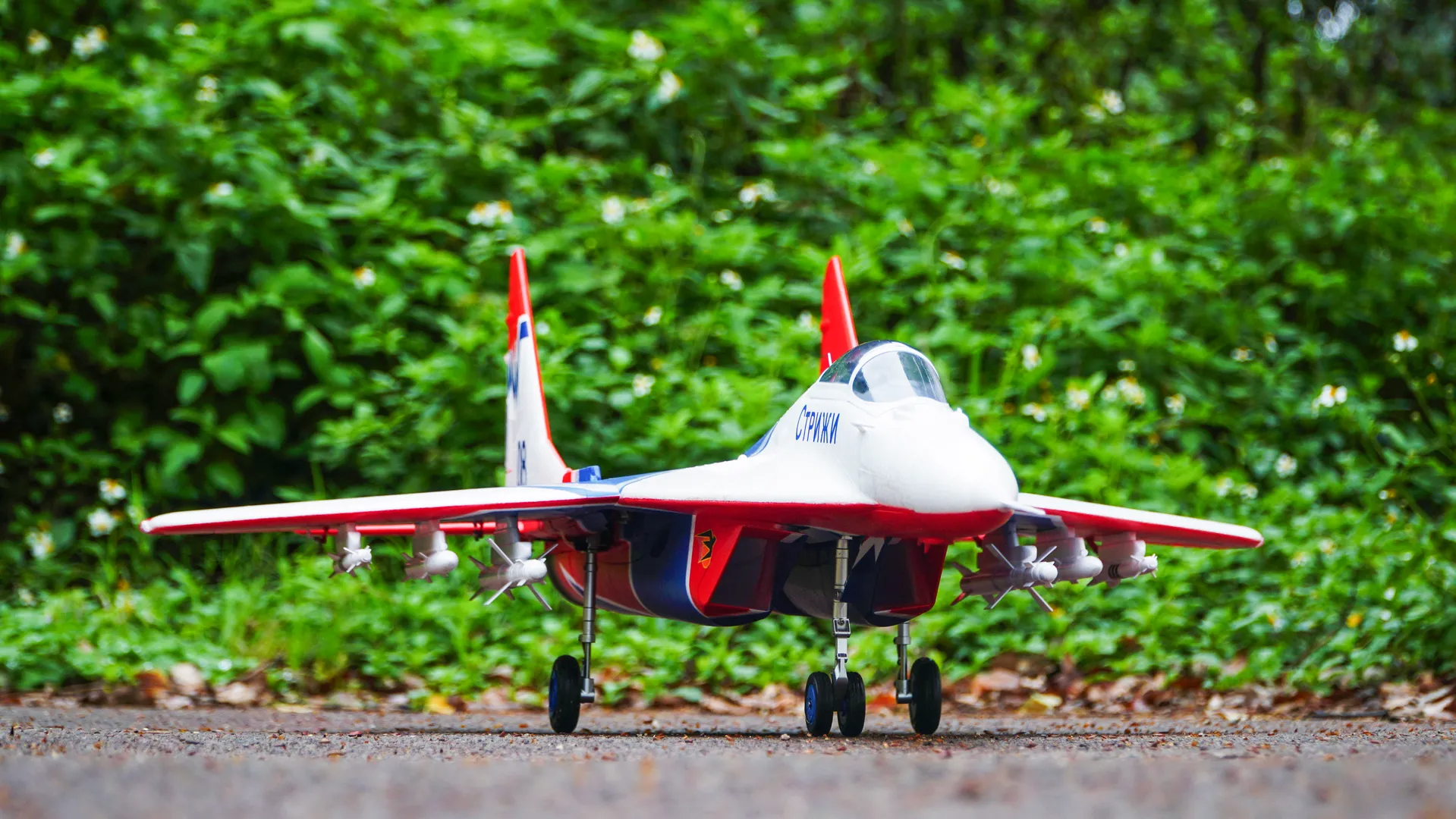 Arrows Mikoyan MiG-29 Twin 64mm EDF PNP-HOBBY ZONE