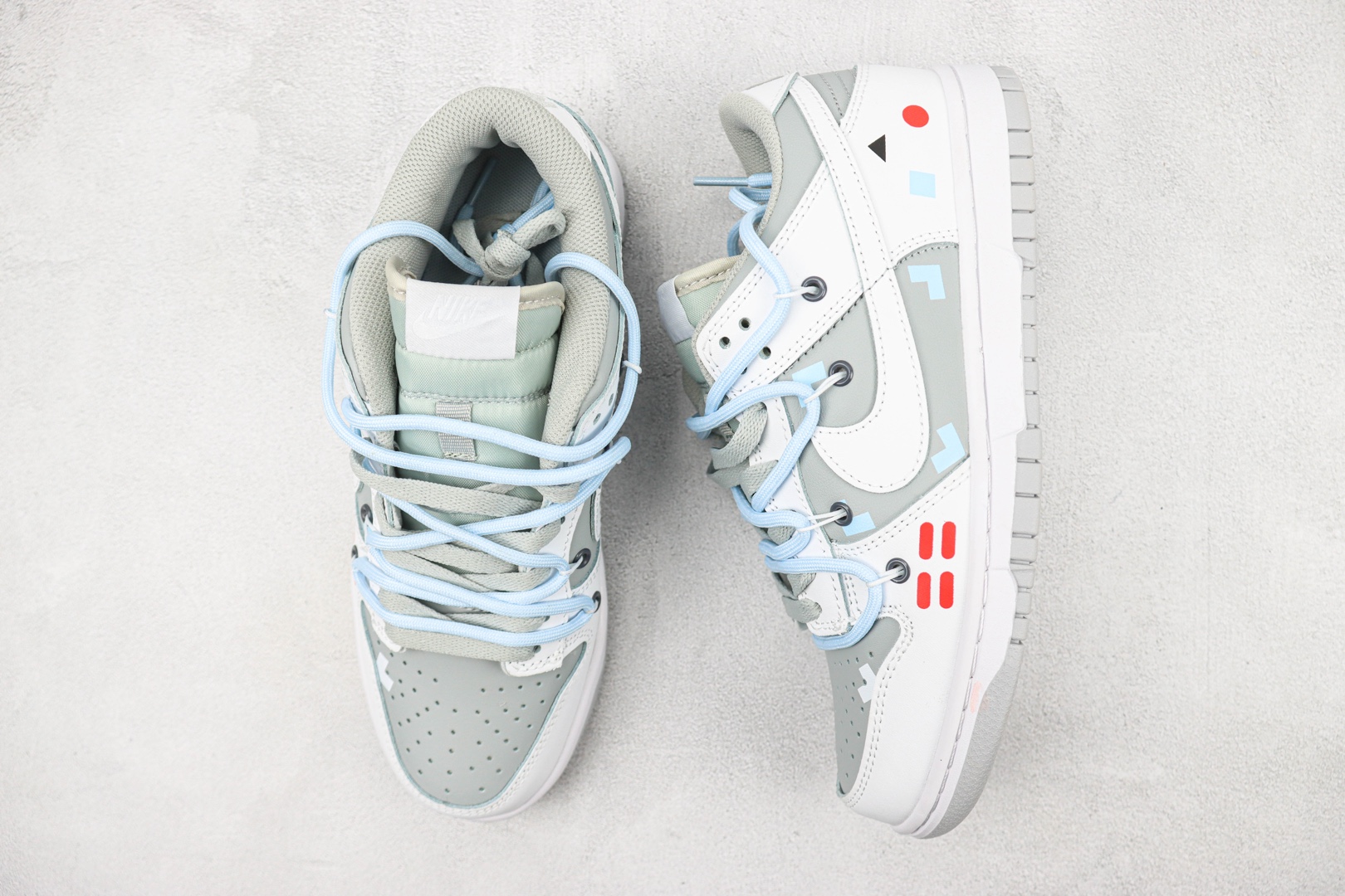 DUNK Strap Gray White Blue Geometric Graffiti NK SB Dunk Low Deconstructed Drawstring Low Top Item No.: DJ6188 003