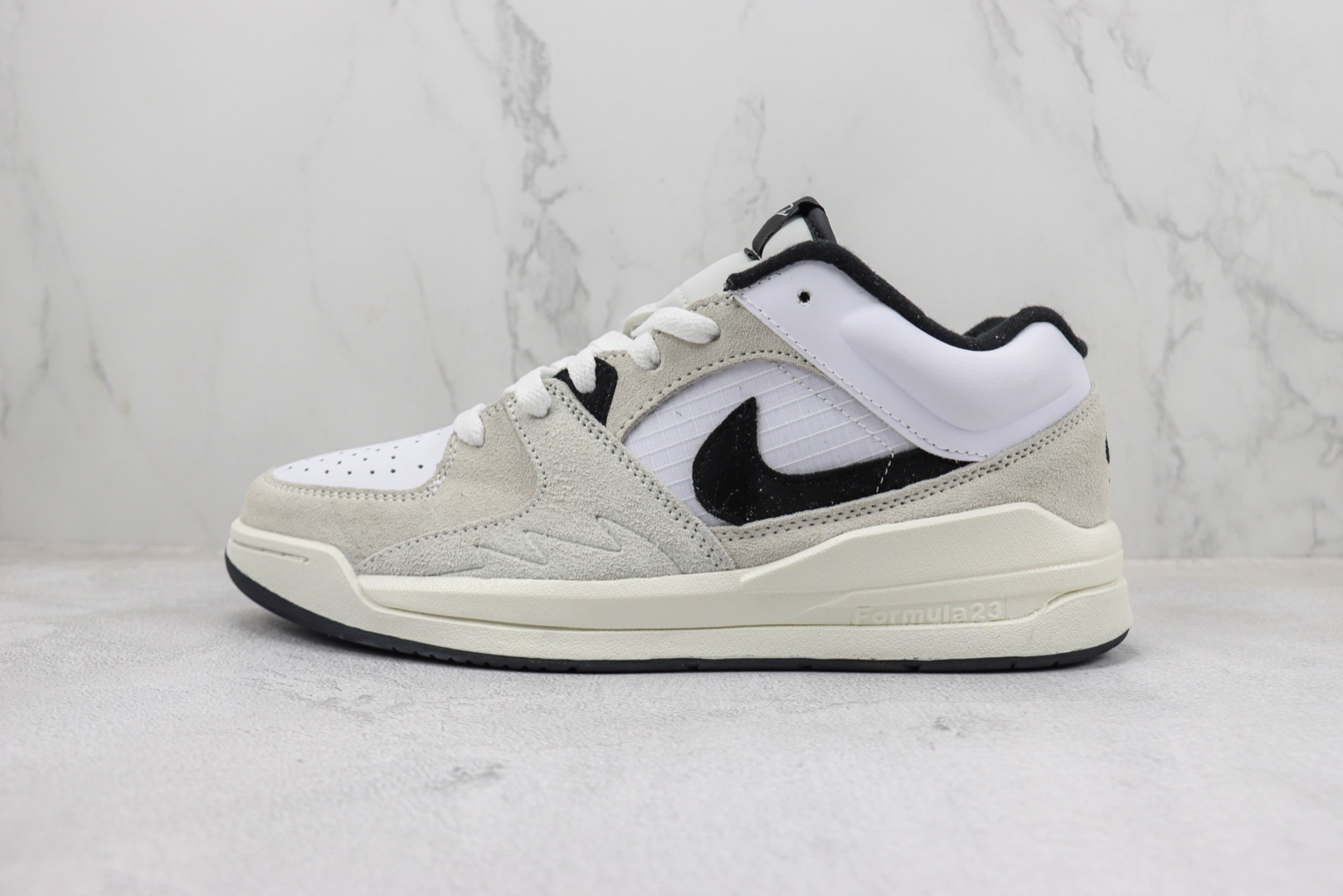 Jordan AJ 90 Item No.: FD6424 100 White and black Air Jordan Stadium 90 cushioning and non-slip casual sports shoes