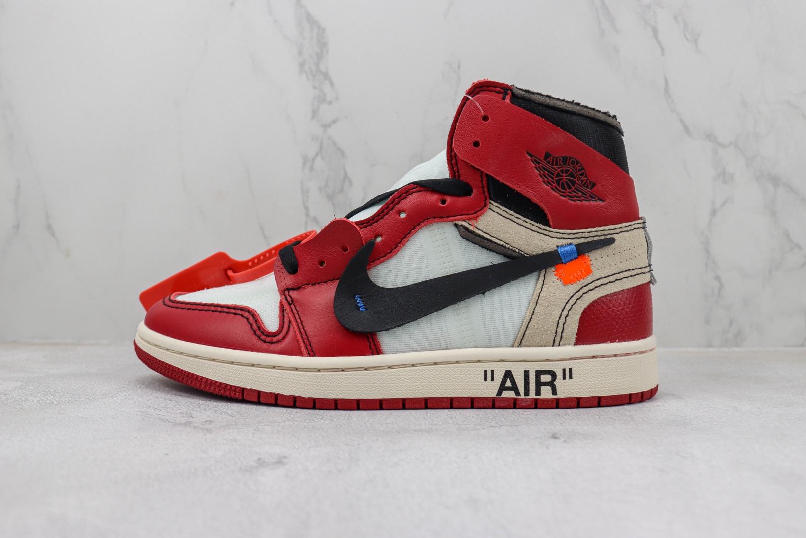 AJ1 High Top OW joint model Item No.: AA3834-101 Off-White x Nike Air Jordan 1 Retro High OG AJ1 generation classic retro high top all-match sports basketball shoes